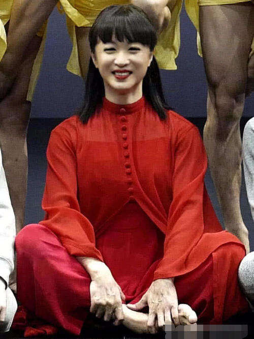 金星饱受争议 接受访问 能够做自己也是非常的不容易