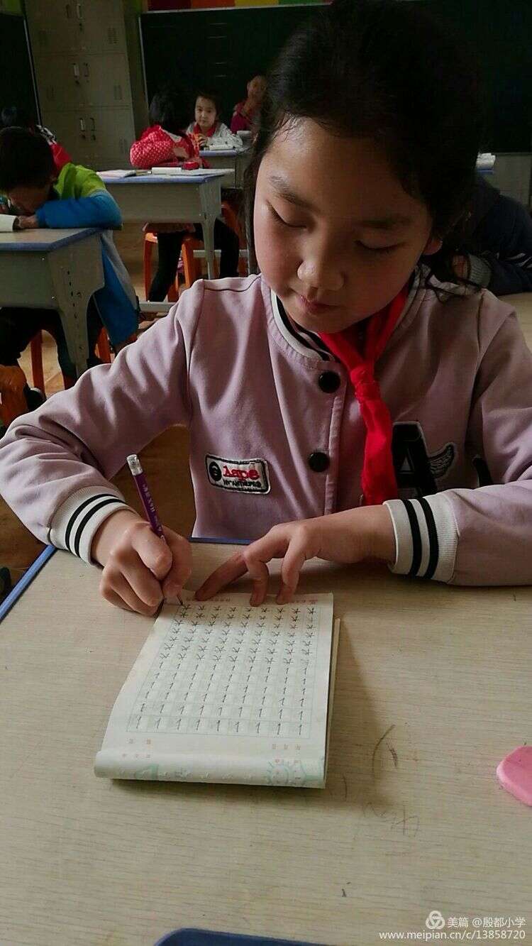 安阳殷都小学加盟华视搜星《星梦工厂》影视艺术人才孵化基地