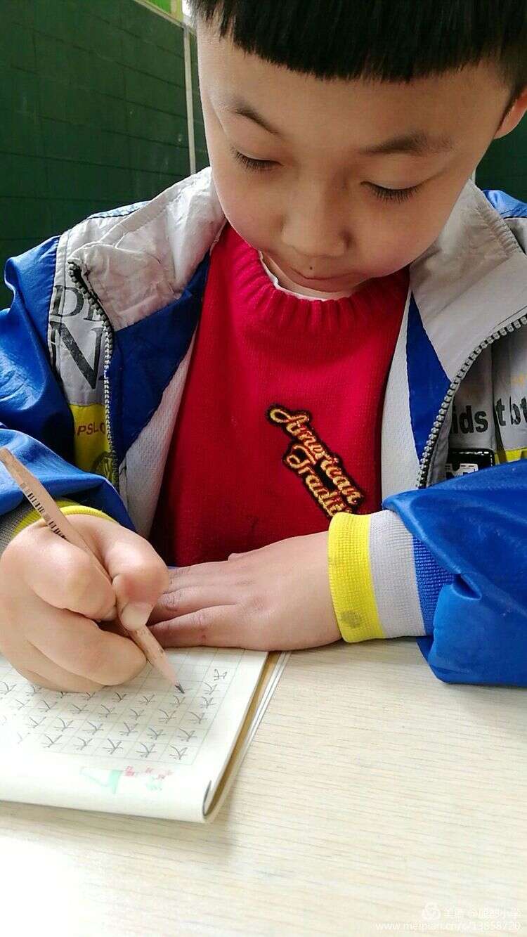 安阳殷都小学加盟华视搜星《星梦工厂》影视艺术人才孵化基地