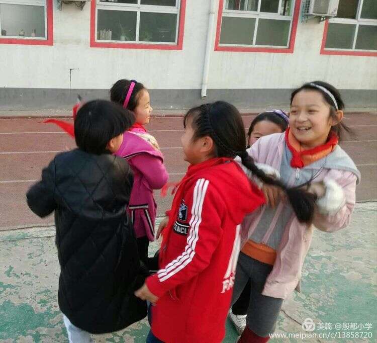 安阳殷都小学加盟华视搜星《星梦工厂》影视艺术人才孵化基地