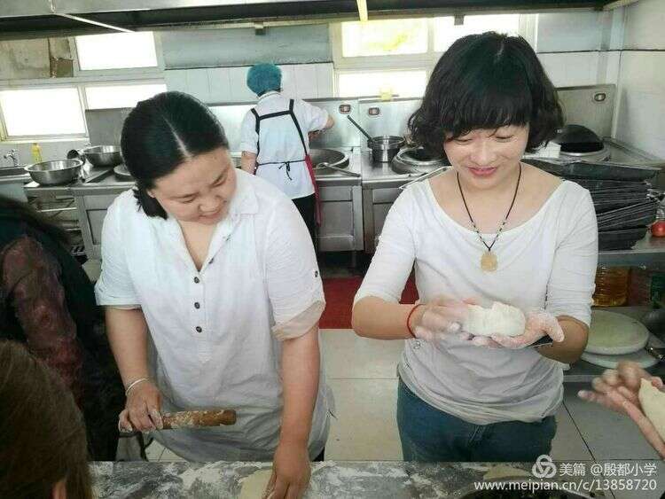 安阳殷都小学加盟华视搜星《星梦工厂》影视艺术人才孵化基地