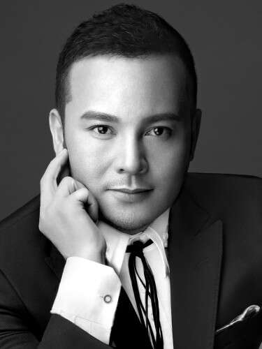 毛戈平