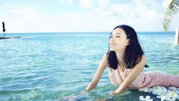 王丽坤