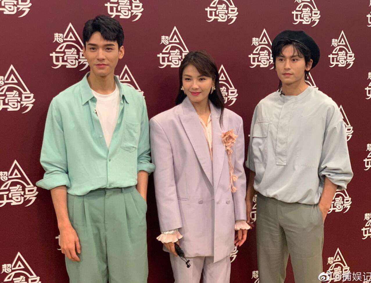 张哲瀚龚俊合体录制《超A女壹号》 优酷再推国风综艺新爆款