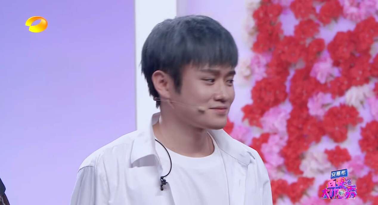 大张伟时隔九年再扮蔡琴获赞 《百变大咖秀》蝉联双网收视第一