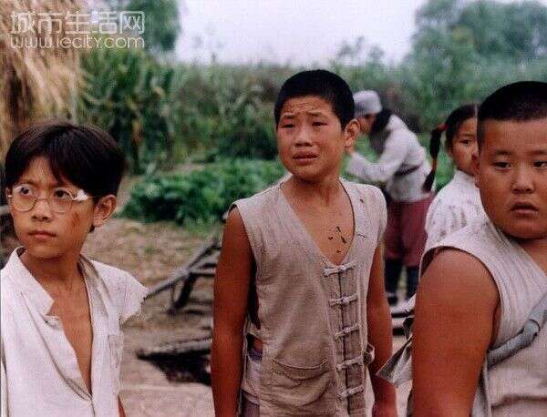 张一山
