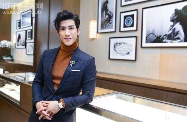 李治廷