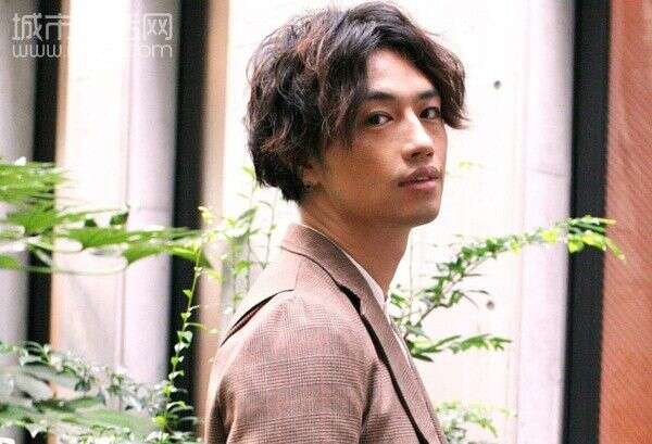 斋藤工