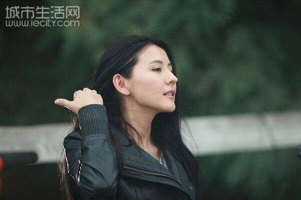 热依扎