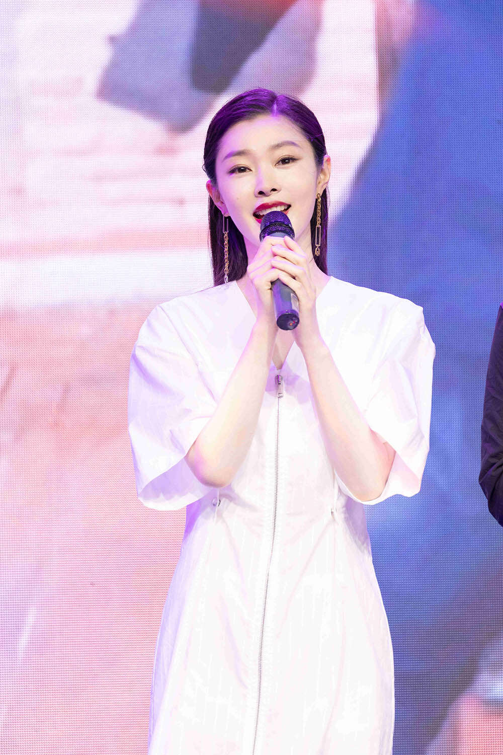 《追星星的人》见面会直播 宋轶表示结婚现在排第二