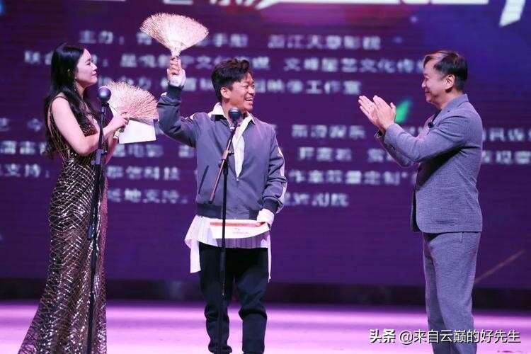 金扫帚奖:国师和小钢炮上榜,杨幂三度封后,果然大腕都不弱于人