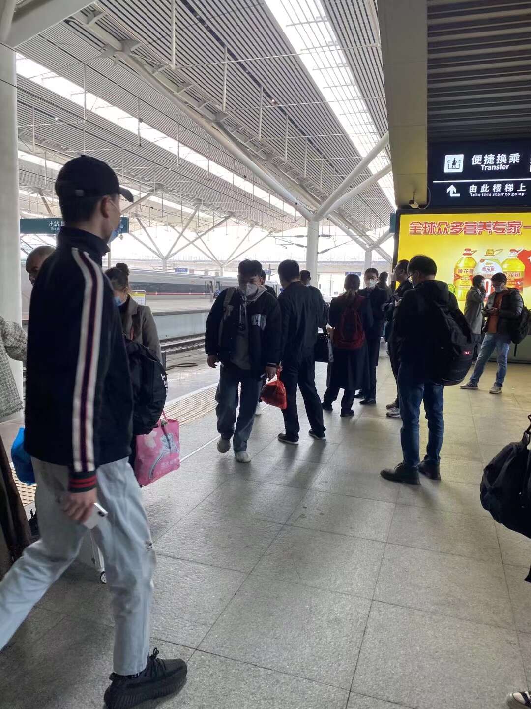 广州深圳都是一线城市,打工者去哪座城市更好,三点告诉你答案