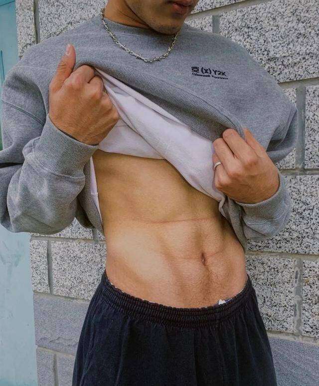 中国消防员小哥哥,这劲爆肌肉身材,也太馋人了!