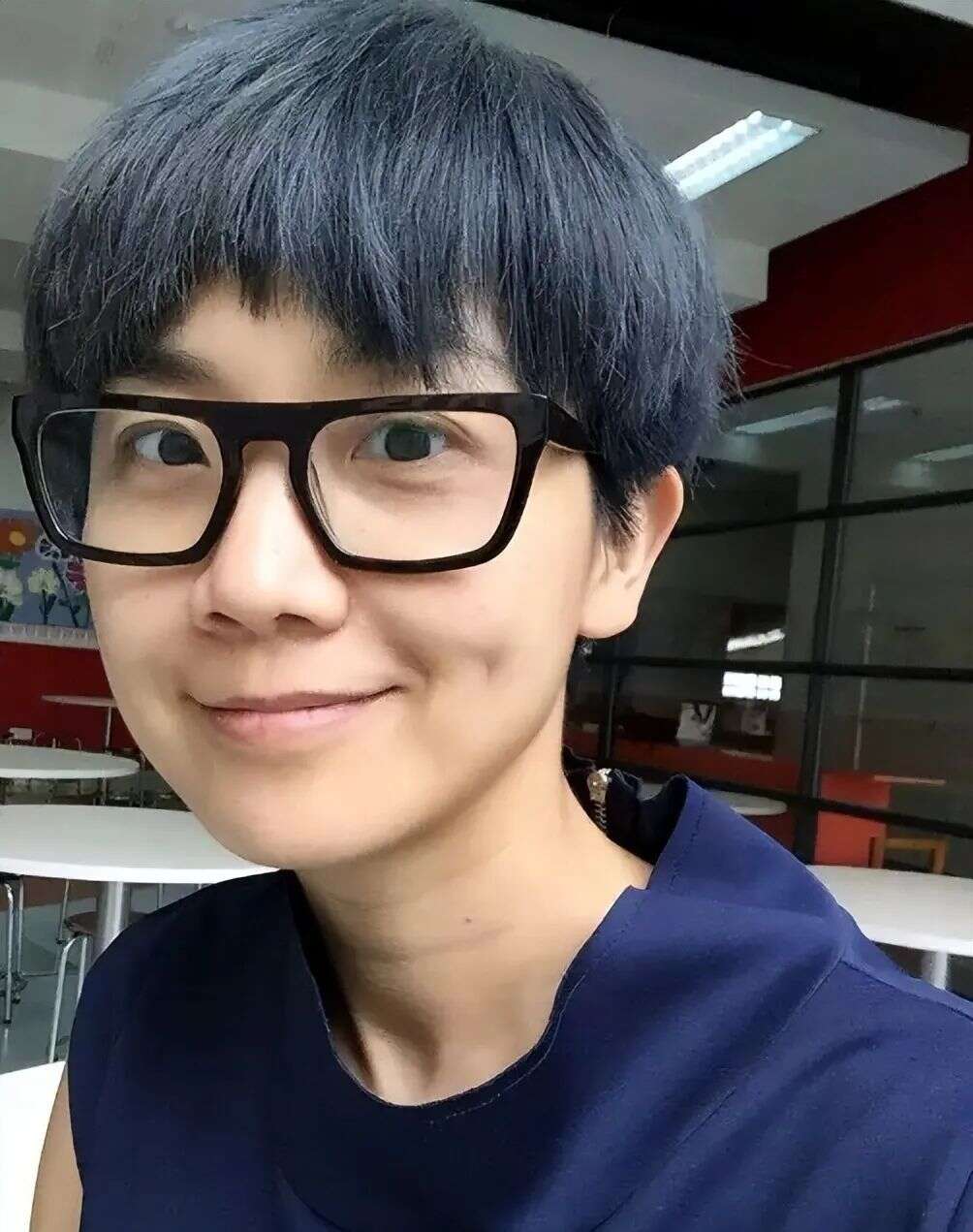 导演王一淳实名举报欢喜传媒,网友关注点却全在徐峥:早该查查了