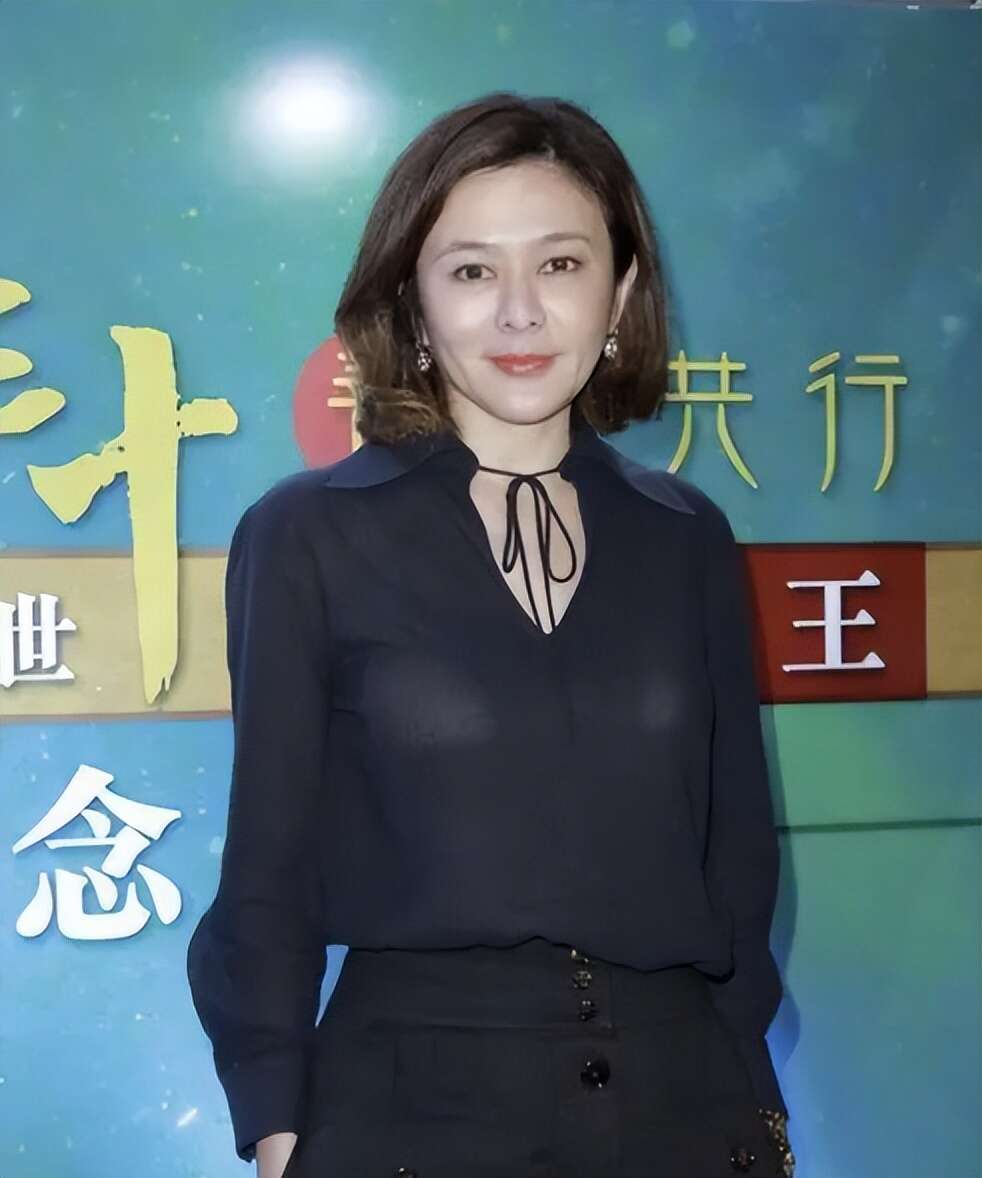 年过60“无儿无女”的7位明星,独居遗憾,亿万身家没子女继承