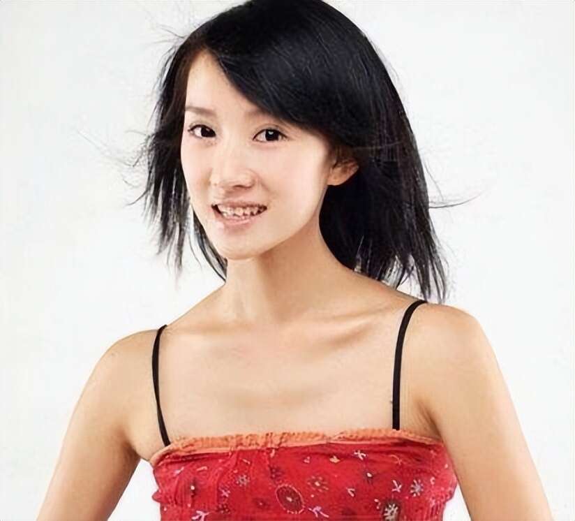 陈道明:娶央视主持人恩爱40年,和妻子互相成就,女儿是他的骄傲