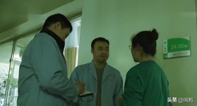 2015年,天津一家四口包馄饨,吃完三人殒命,屋顶吊扇成“帮凶”