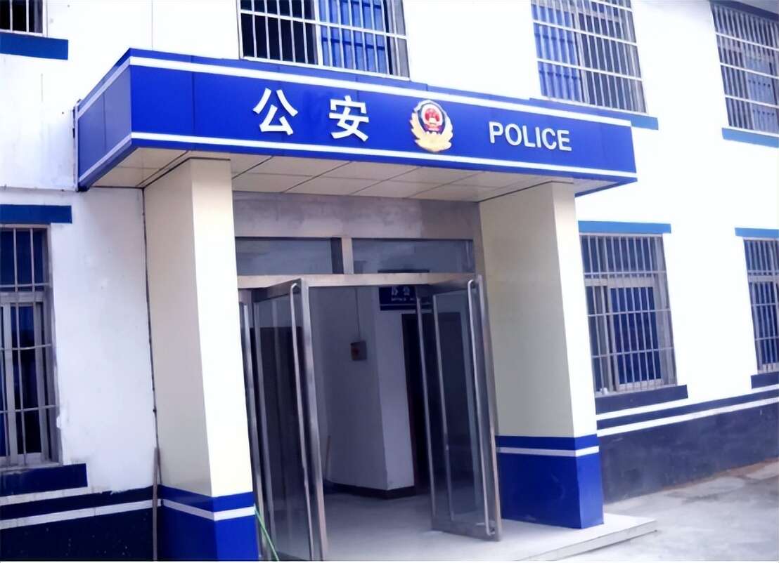 杨春燕:90后“黑老大”,淑女外表暗藏毒辣,被捕时还在读硕士