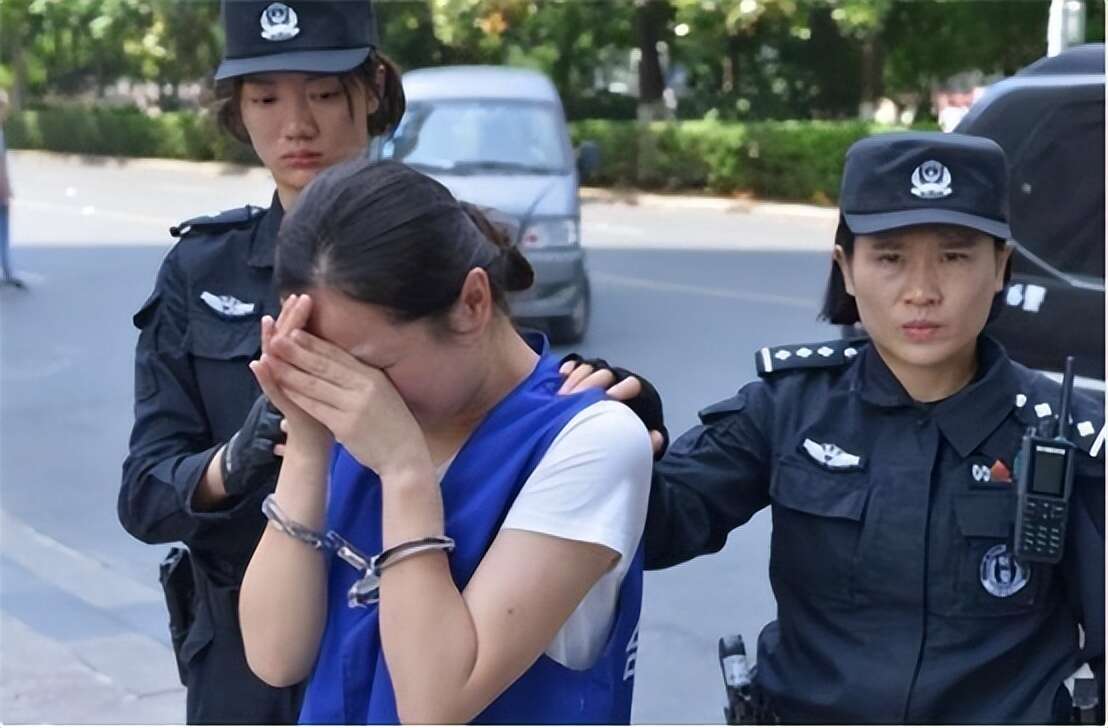 杨春燕:90后“黑老大”,淑女外表暗藏毒辣,被捕时还在读硕士