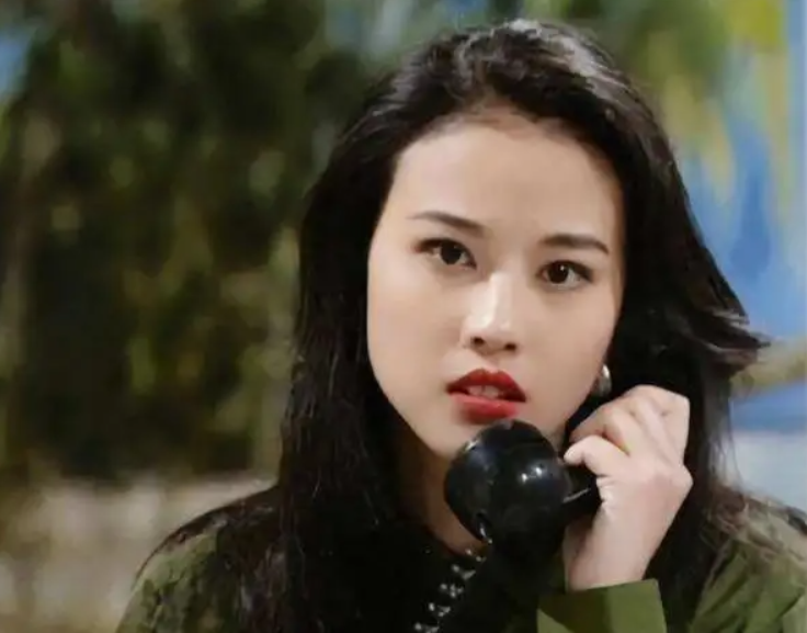 年过60“无儿无女”的7位明星,独居遗憾,亿万身家没子女继承