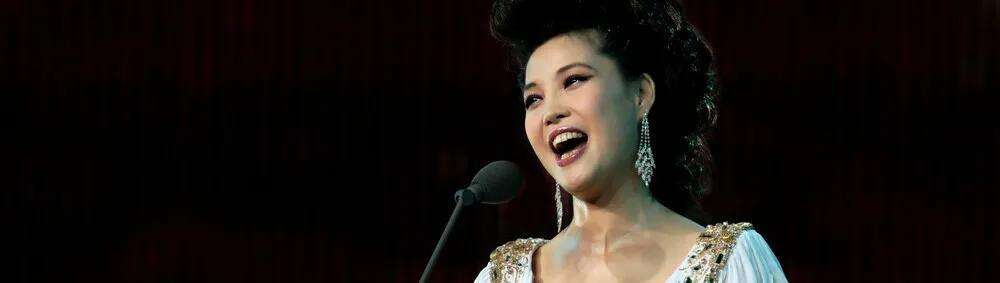 李双江大儿子李贺:从没享受过父爱,却要承担父亲和继母晚年生活