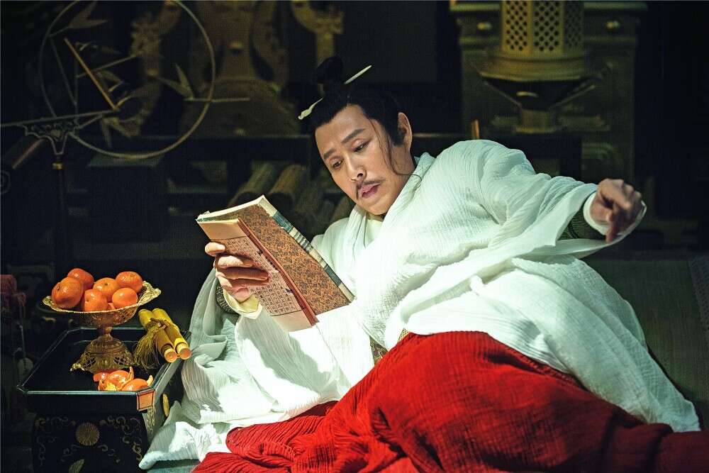 陈道明:娶央视主持人恩爱40年,和妻子互相成就,女儿是他的骄傲
