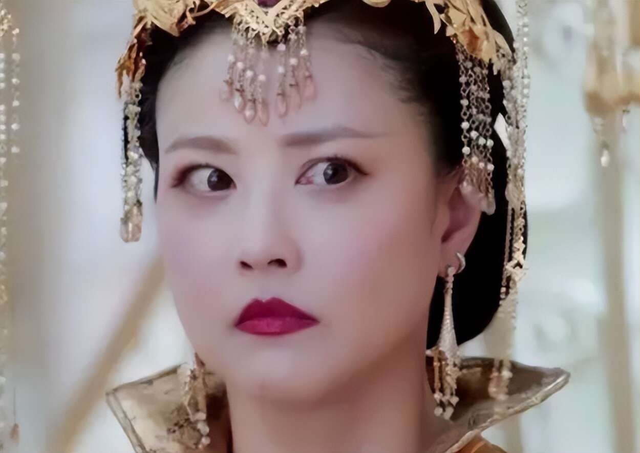 年过60“无儿无女”的7位明星,独居遗憾,亿万身家没子女继承