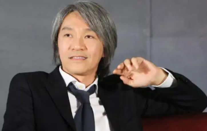 年过60“无儿无女”的7位明星,独居遗憾,亿万身家没子女继承