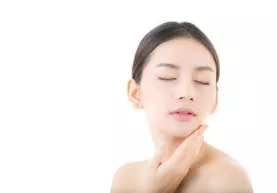 如何选用精华?精华这么用,走路不再被叫阿姨