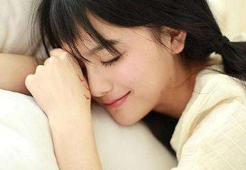 睡眠面膜如何使用?睡眠面膜使用误区给大家