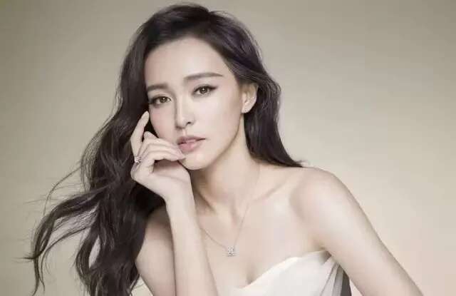 护肤心得|怎么祛除抬头纹?方法真的就这么简单
