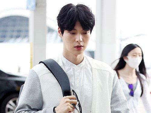 6款最热门的韩式发型 韩国男明星师傅男士发型