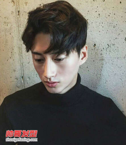 好看的男生短发烫发图片 男生短头发怎么烫好看