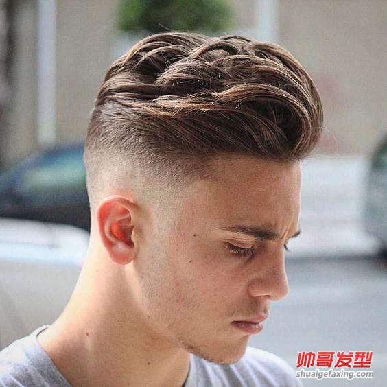 成熟男士庞毕度发型适合哪些人