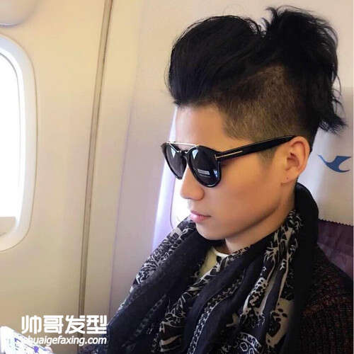 换季换发型剪什么头发好看 超帅男生发型图片