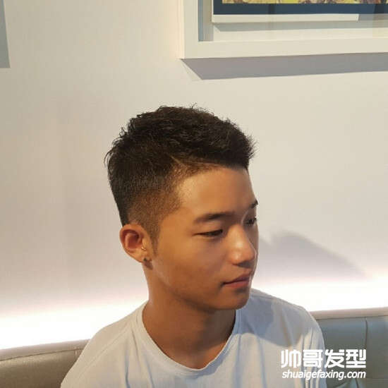 长脸男生适合韩式发型吗 长脸男生韩版发型图片
