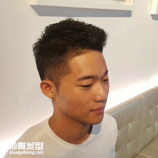 长脸男生适合韩式发型吗 长脸男生韩版发型图片