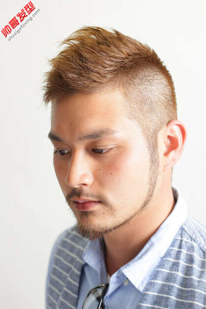 有胡子的男人剪什么发型好看 胡渣男士发型图片