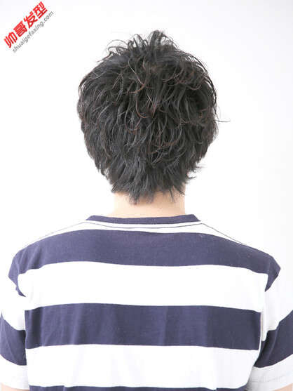 有胡子的男人剪什么发型好看 胡渣男士发型图片