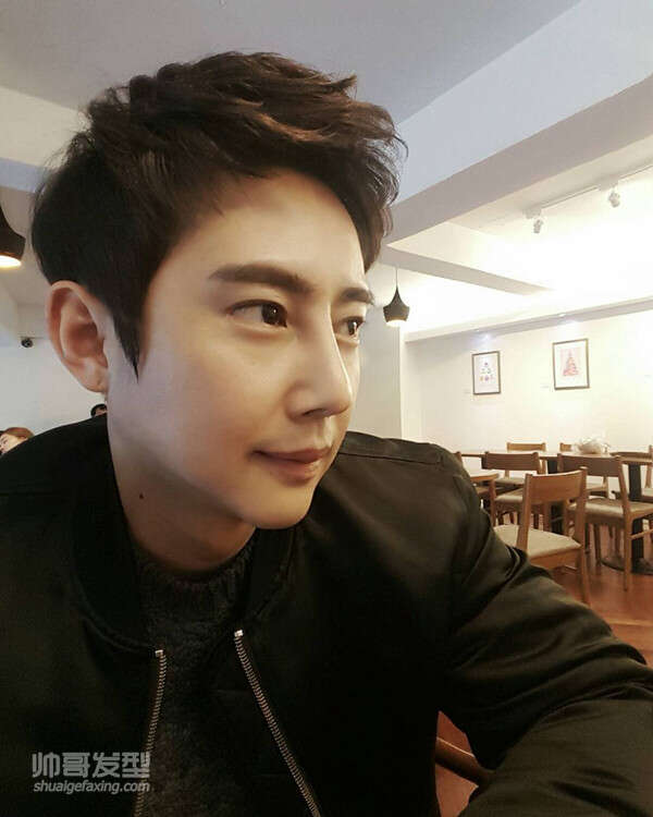 潮男看过来 冬季男生什么发型好看