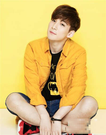 90后男生韩式发型怎么弄好看