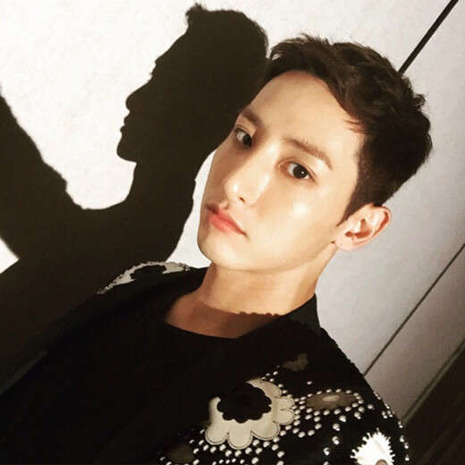 最新男生韩式发型图片 小鲜肉潮男们的必备发型