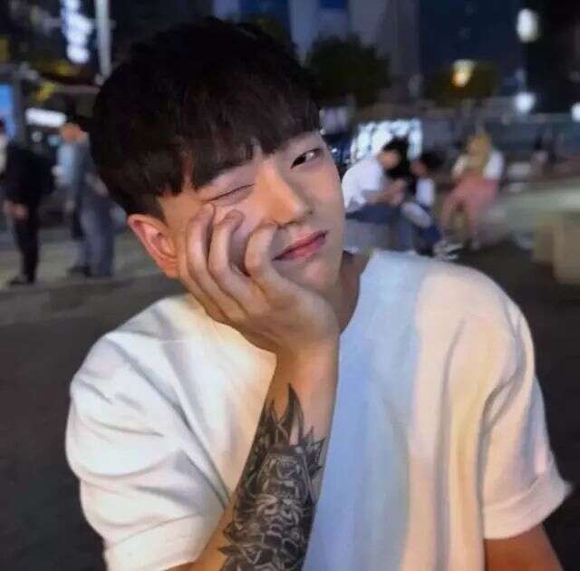 开学季换发型撩妹 校草级男生都留什么发型