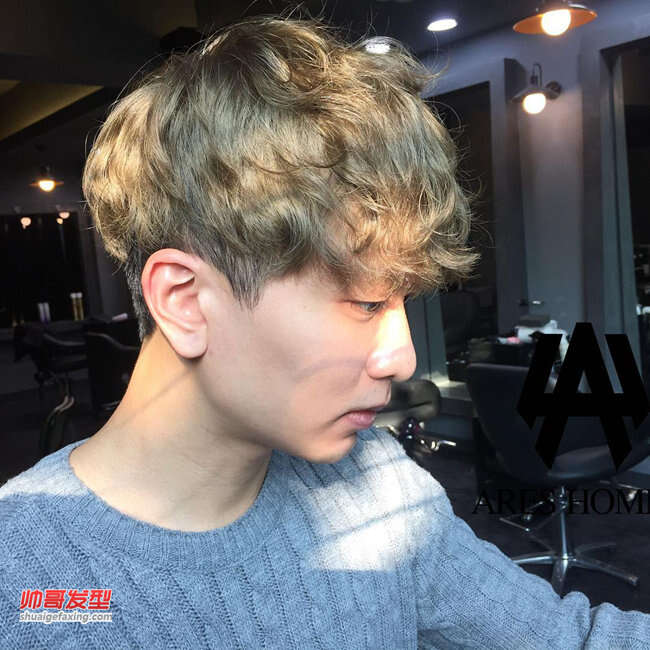 最新韩式发型让你秒变帅弟弟 减龄帅气发型图片