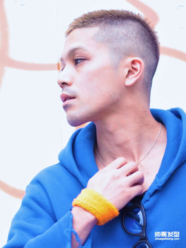 男生短发怎么剪好看 男生超短的发型图片