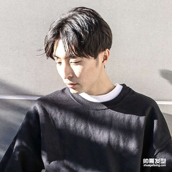 好看的男生短发 黑色短发男生最帅