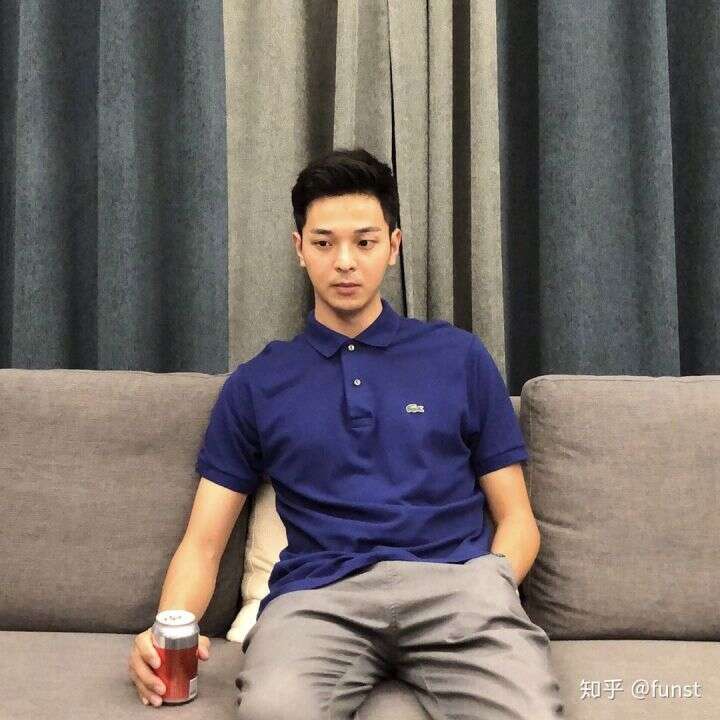 男生油头发型造型过程 油头发型的优点和不足