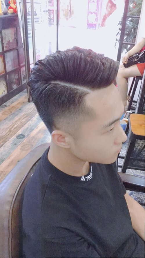 好看的男生短发图片 国内男生流行发型