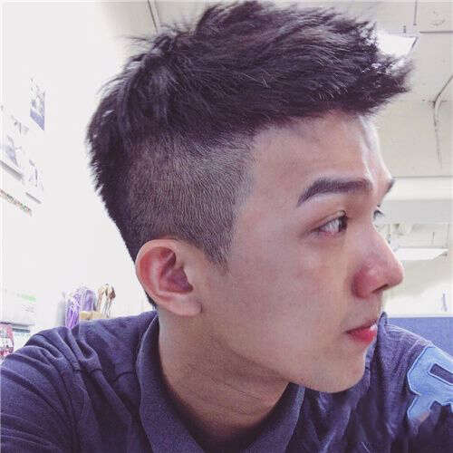 2019男生有哪些流行发型 男生齐眉平刘海依旧火爆