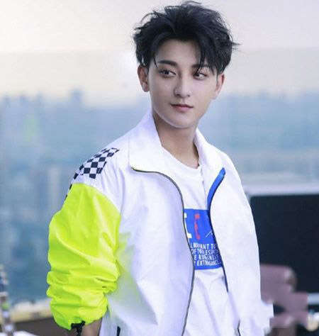 四六分发型的男明星 李易峰 黄子韬 蔡徐坤